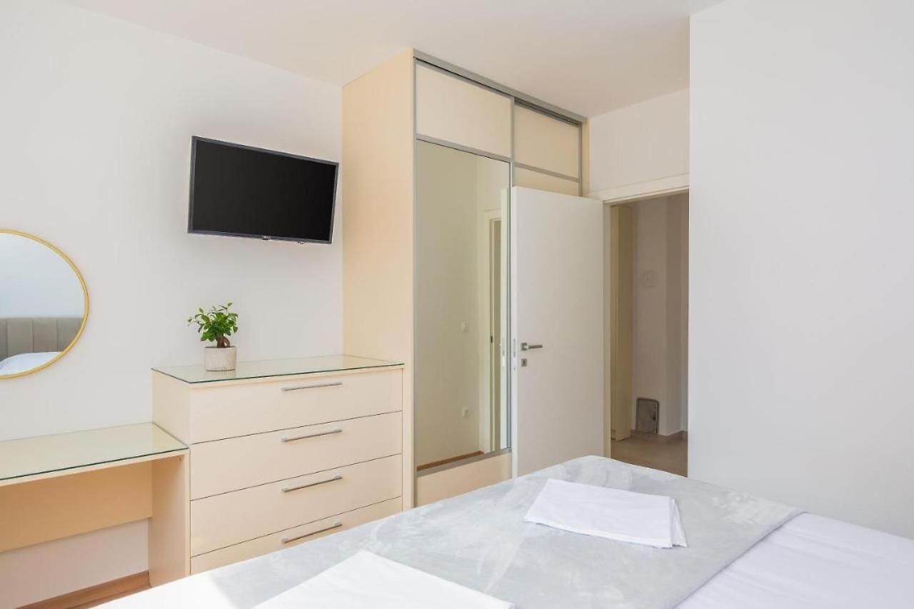 Luxury Dajla * Makarska